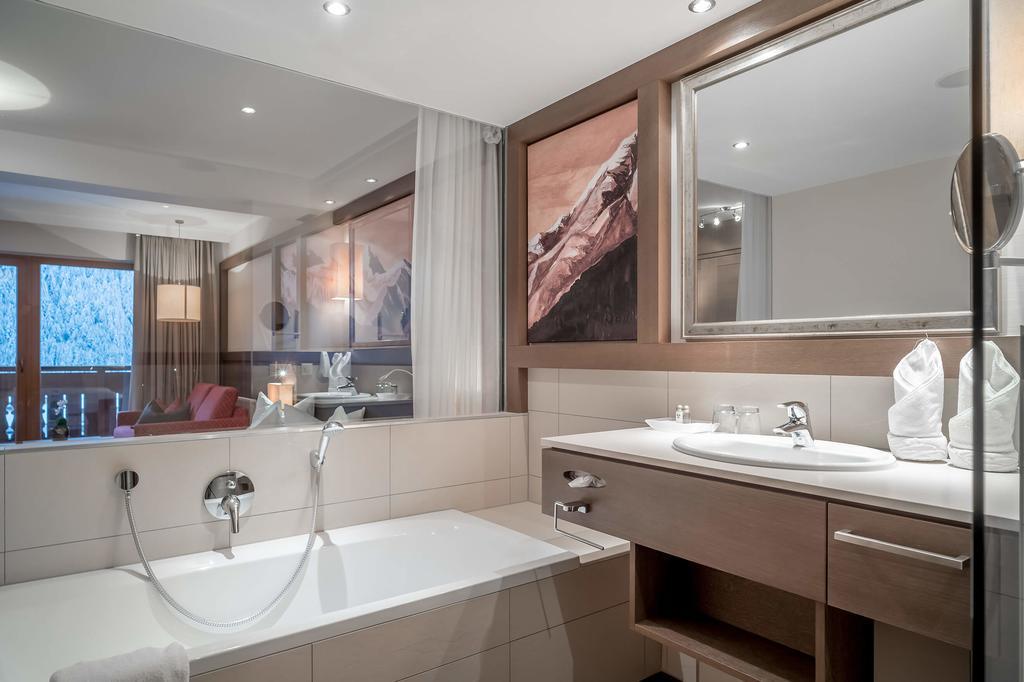 Wellness & Relax Hotel Milderer Hof Нойштифт-им-Штубайталь Экстерьер фото